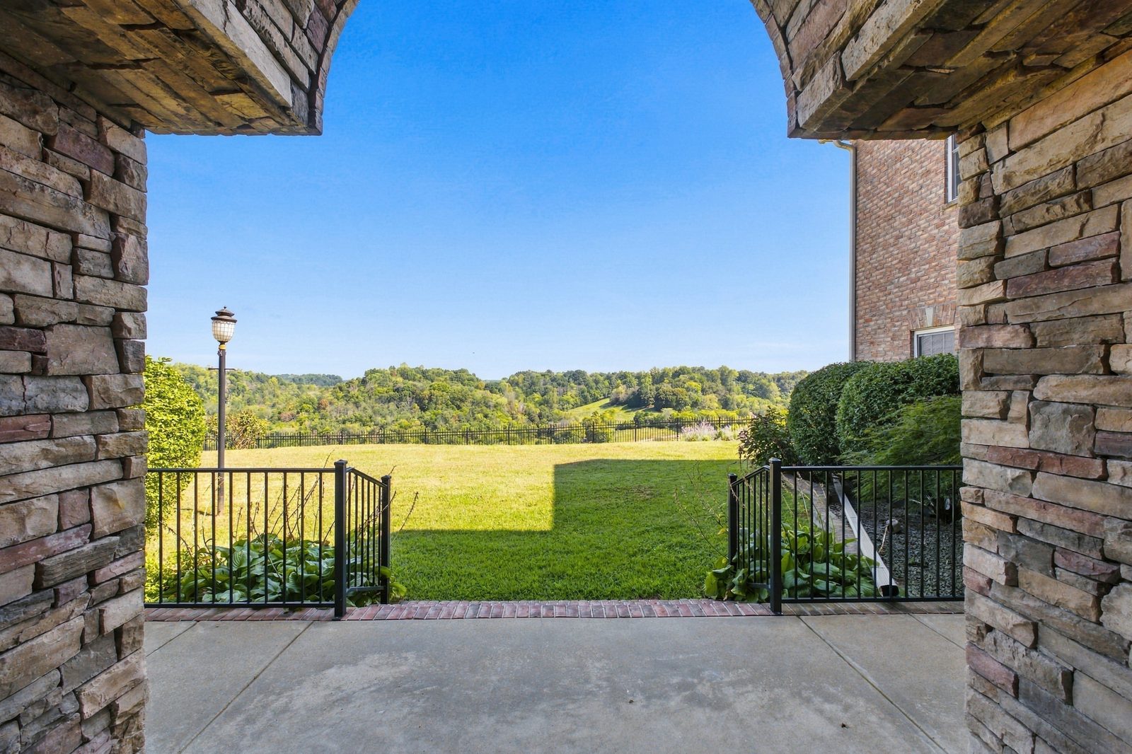 Sweeping 360 degree views across the southern Middle Tennessee hills from the ridge